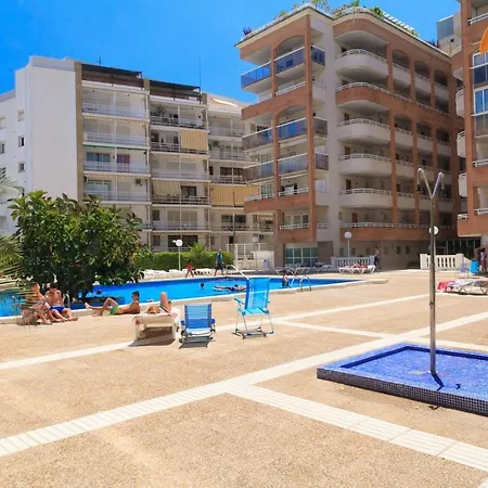 Saloutrip - Center Apartment
